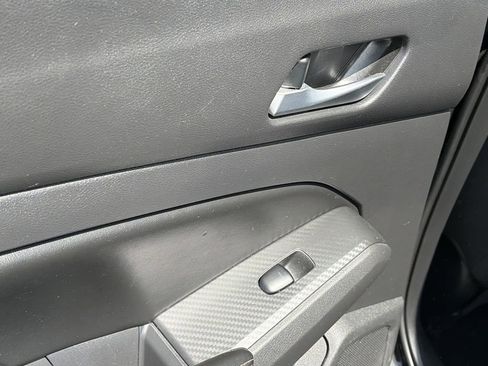 Used 2022 Nissan Altima 2.5 SV image 19