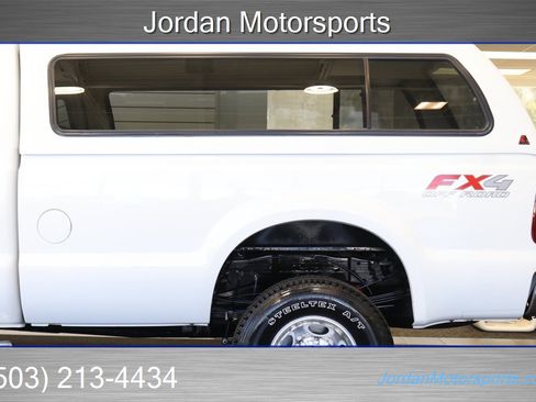 Used 2003 Ford F350 Lariat image 32