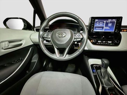Certified 2022 Toyota Corolla SE FWD image 29