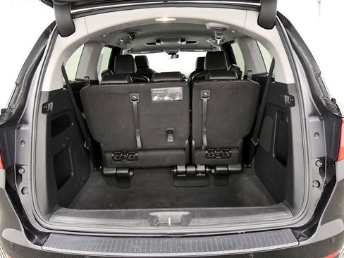 Certified 2024 Honda Odyssey Touring image 7