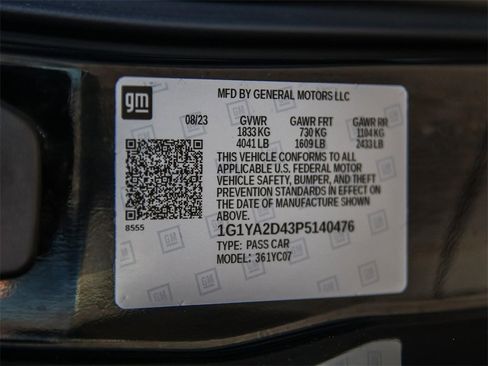 Used 2023 Chevrolet Corvette Stingray Coupe w/ Z51 Performance Package image 26