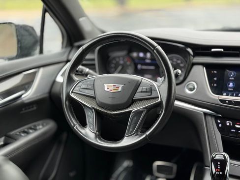 Used 2022 Cadillac XT5 Sportv w/ Technology Package AWD/4WD image 13