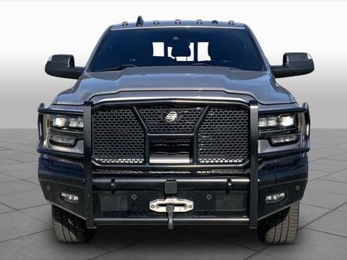 Certified 2022 RAM 2500 Limited AWD/4WD image 4