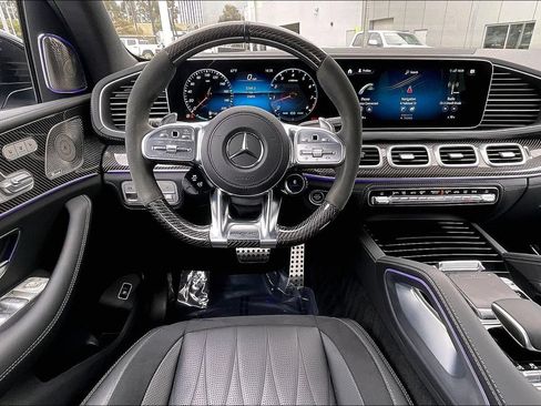 Used 2023 Mercedes-Benz GLS 63 AMG 4MATIC image 6