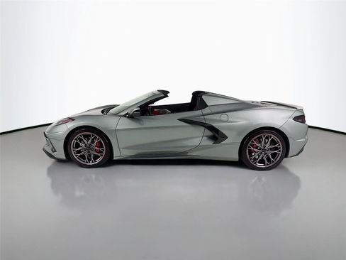 Used 2024 Chevrolet Corvette Stingray Preferred Conv w/ Battery Protection Package RWD image 8
