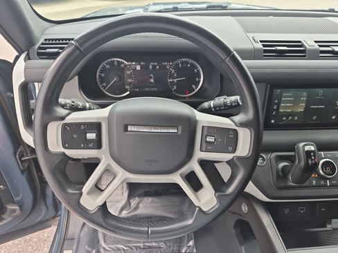 Used 2023 Land Rover Defender 110 X-Dynamic SE AWD/4WD image 16