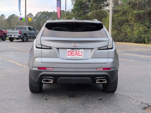 Used 2023 Cadillac XT4 Sport w/ Cold Weather Package image 4
