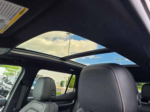 New 2026 GMC Terrain Elevation w/ Elevation Premium Package AWD/4WD image 19