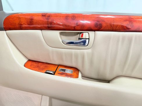 Used 2003 Lexus LS 430 image 27