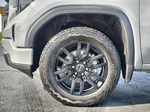Used 2024 GMC Sierra 1500 Elevation AWD/4WD image 10