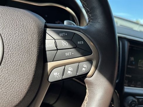 Used 2014 Jeep Grand Cherokee Summit AWD/4WD image 20