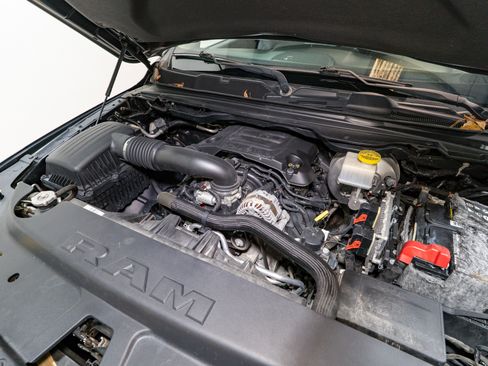 Used 2019 RAM 1500 Big Horn image 31