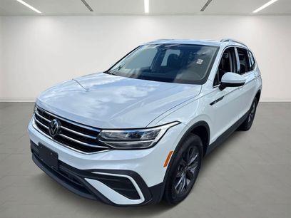 Used 2023 Volkswagen Tiguan SE