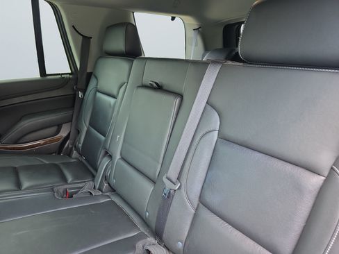 Used 2019 Chevrolet Tahoe LT AWD/4WD image 14
