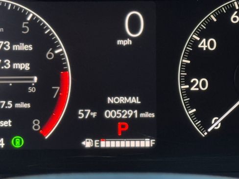 Certified 2025 Honda Pilot TrailSport image 18