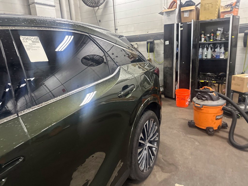Used 2023 Lexus RX 350 Premium Plus w/ Cold Area Package AWD/4WD image 8