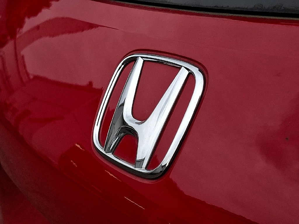 Certified 2024 Honda HR-V Sport image 33