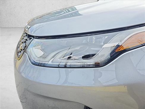 New 2025 Land Rover Discovery Sport S image 30