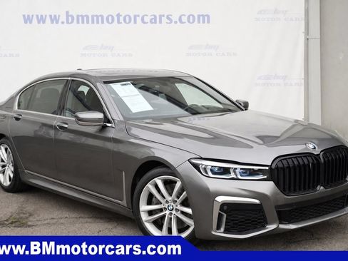 Used 2016 BMW 750i xDrive AWD/4WD image 1