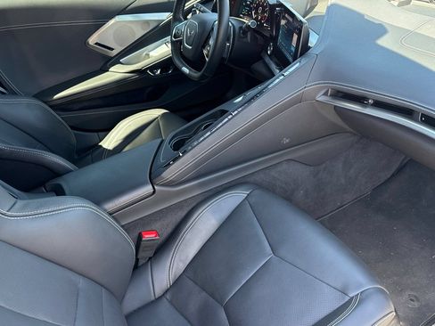 Used 2024 Chevrolet Corvette Z06 RWD image 15