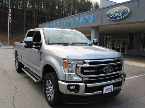 Used 2022 Ford F250 Lariat w/ Lariat Value Package image 1