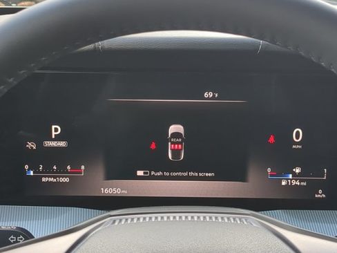 Certified 2025 Nissan Murano SL AWD/4WD image 28