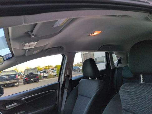Used 2020 Honda Fit LX image 22
