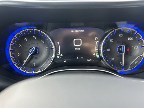 New 2026 Chrysler Pacifica Limited image 22