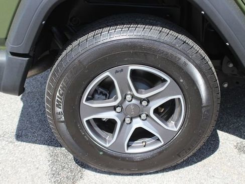 Used 2021 Jeep Wrangler Unlimited Sport AWD/4WD image 32