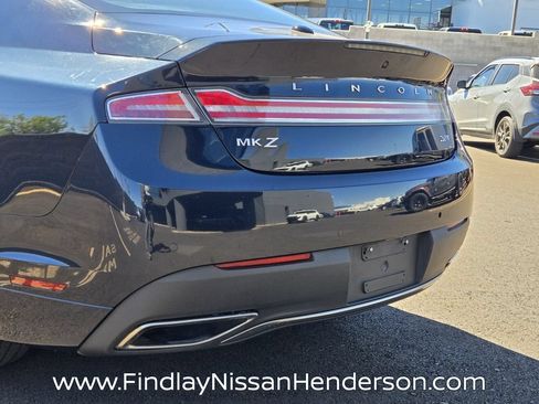 Used 2020 Lincoln MKZ FWD image 5