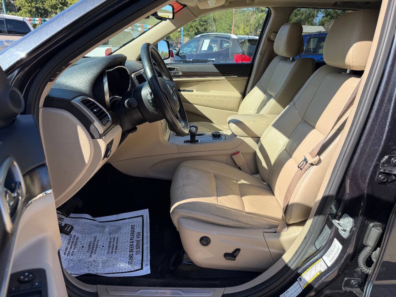 Used 2014 Jeep Grand Cherokee Limited AWD/4WD image 9