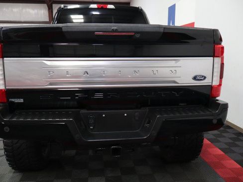 Used 2017 Ford F350 Platinum w/ Platinum Ultimate Package AWD/4WD image 12