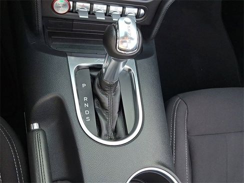 Used 2022 Ford Mustang Convertible w/ Equipment Group 101A image 15