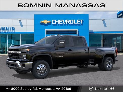 New 2026 Chevrolet Silverado 3500 LT AWD/4WD image 3