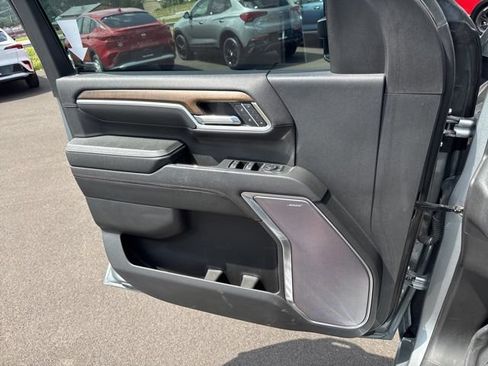 Certified 2024 Chevrolet Silverado 2500 High Country w/ High Country Premium Package AWD/4WD image 19