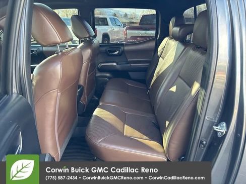 Used 2017 Toyota Tacoma Limited w/ Tow Package image 28