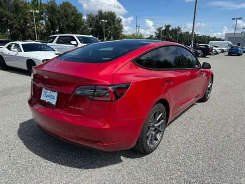 Used 2022 Tesla Model 3 Long Range AWD/4WD image 7