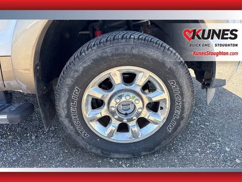 Used 2011 Ford F350 Lariat w/ Lariat Ultimate Pkg AWD/4WD image 15