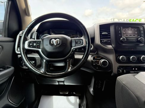 Used 2019 RAM 1500 Big Horn AWD/4WD image 25