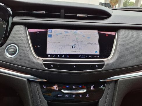 Used 2021 Cadillac XT5 Premium Luxury FWD image 15