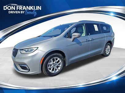 Used 2021 Chrysler Pacifica Touring-L