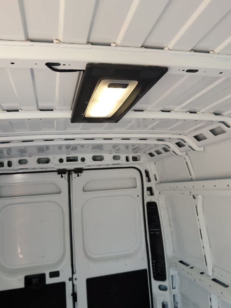 Used 2024 RAM ProMaster 2500 w/ Convenience Group FWD image 20