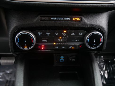 Certified 2022 Ford Escape SEL image 23