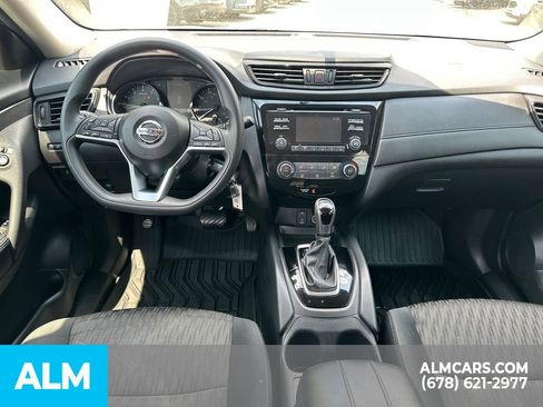 Used 2017 Nissan Rogue S AWD/4WD image 28