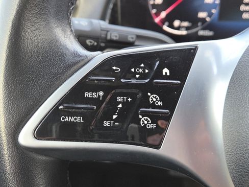 Used 2024 Mercedes-Benz GLB 250 GLB 250 image 4