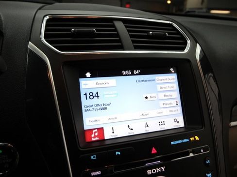 Used 2017 Ford Explorer Limited image 20