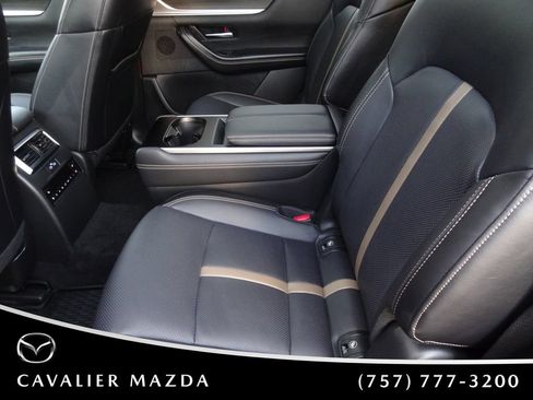 Used 2026 MAZDA CX-90 3.3 Turbo S w/ Premium Plus AWD/4WD image 14