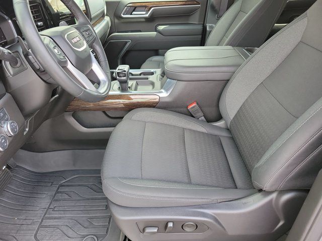 Used 2025 GMC Sierra 1500 Elevation w/ X31 Off-Road Package AWD/4WD image 11