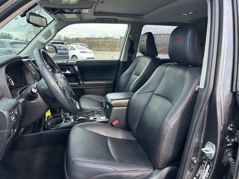 Used 2019 Toyota 4Runner TRD Off-Road Premium image 11