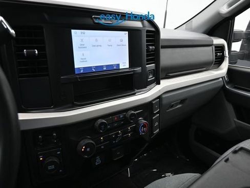 Used 2025 Ford F250 XLT AWD/4WD image 11